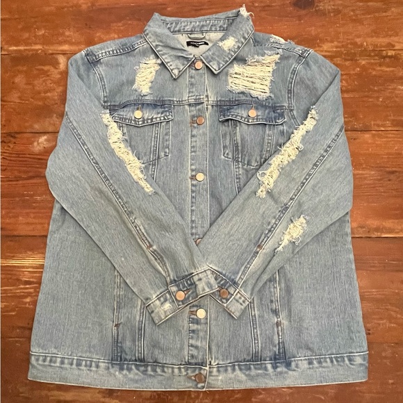 NWOT Fashion Nova Distressed Plus Sized Stereo Love Denim Jacket - Vintage - Picture 7 of 11